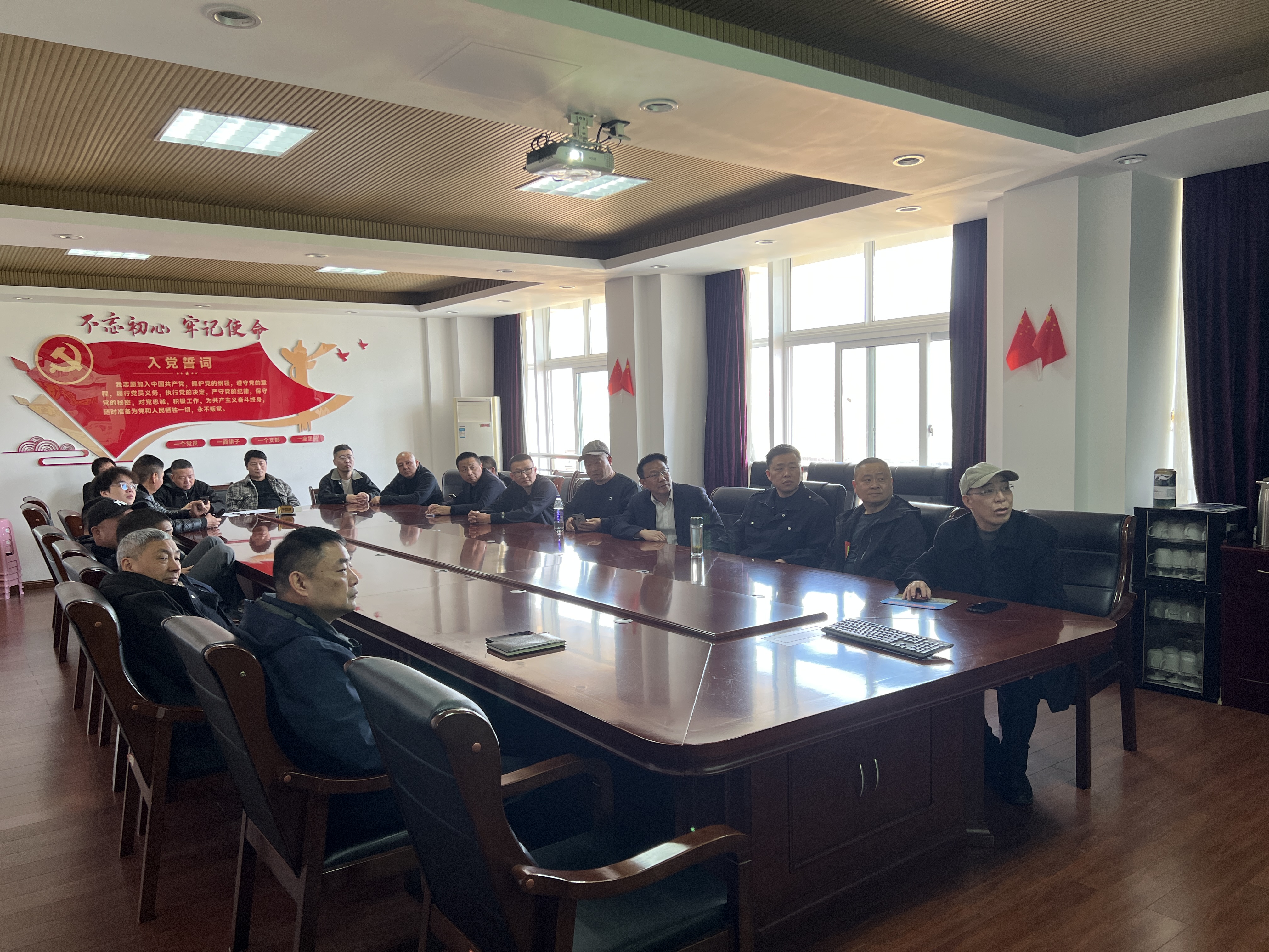 1741918445740715.jpg IMG_8624.JPG