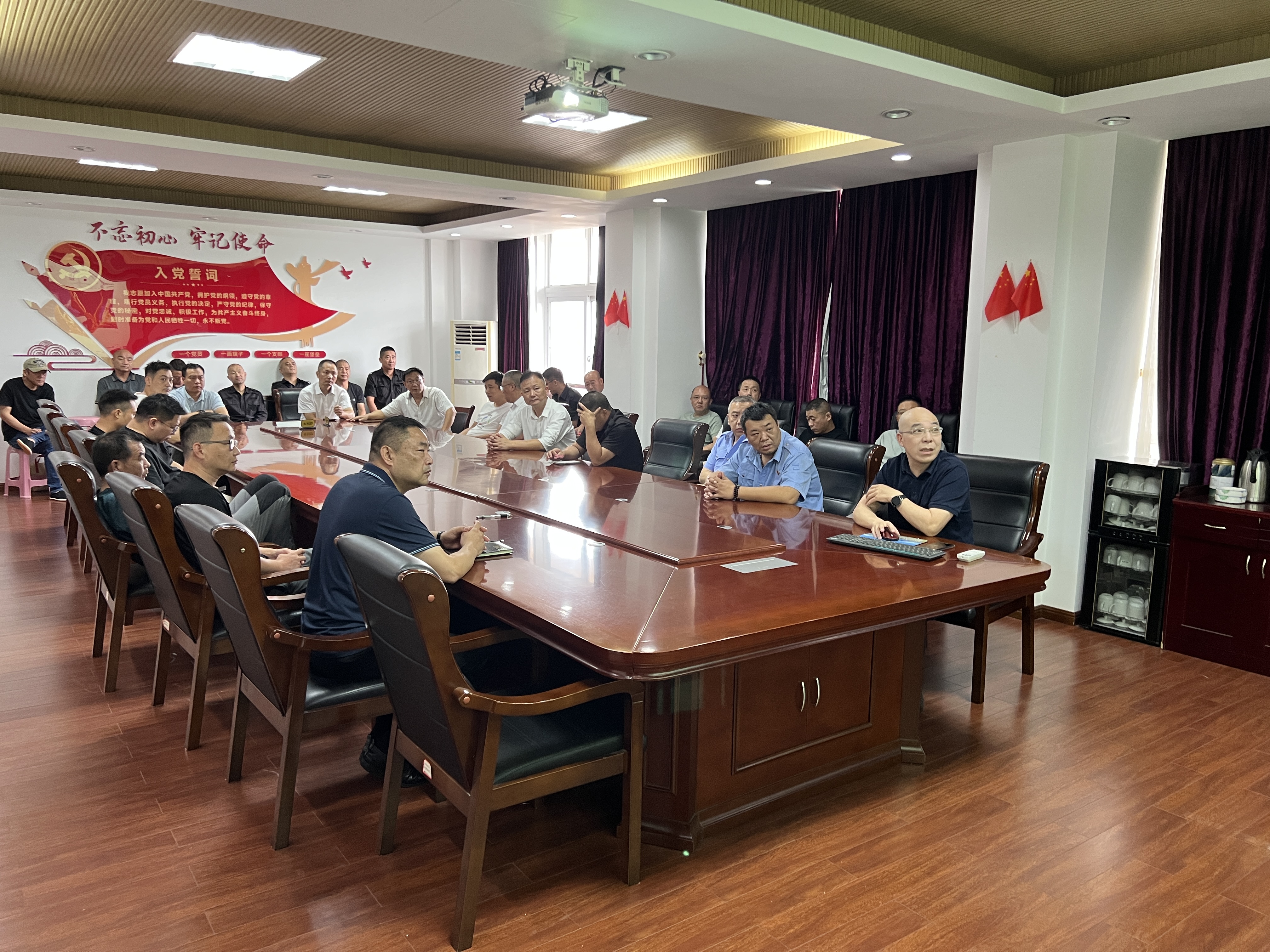 1759028470204180.jpg IMG_8482.JPG